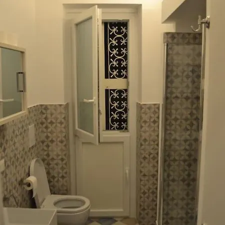 Apartment Casa Luciano Al San Carlo Naples